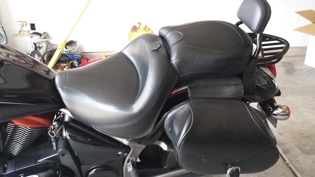 mustang seat for kawasaki vulcan 800